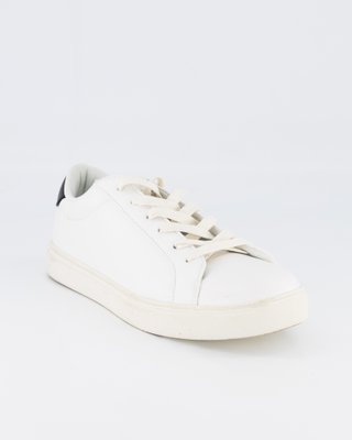 white trainers black heel